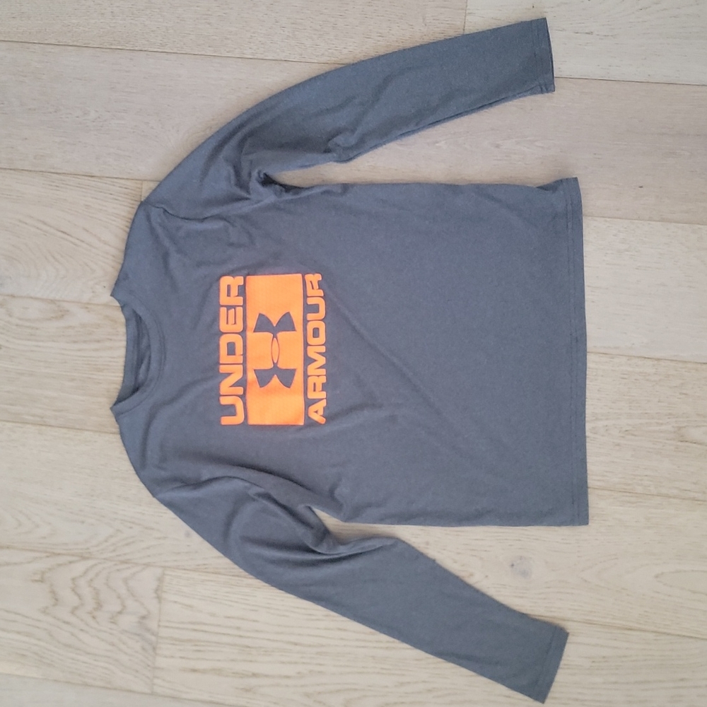 Under Armour long sleeve